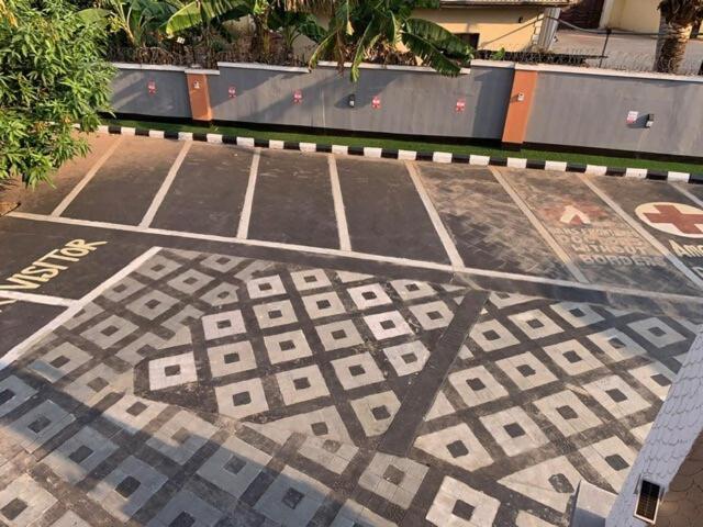 Luxury 3-Bedrooms, 3 Bathrooms Apartment At Oxford Villa Nnewi Exterior photo